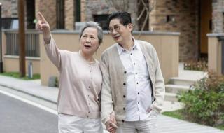 被辞退后把同事删了