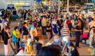 深圳不再全面禁止路边摊